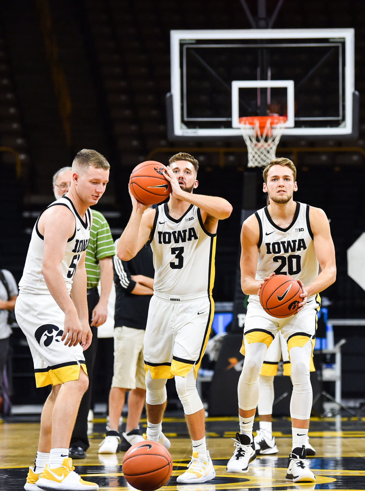 100919-qct-spt-iowa-hoops-media-055a.JPG